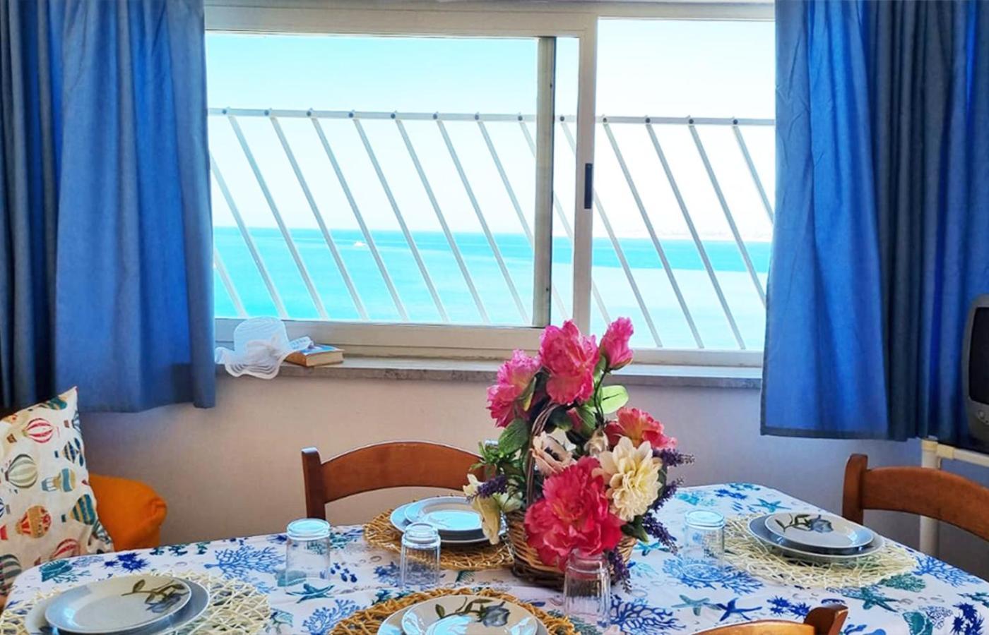 Villa Smeraldo - Mansarda con Spettacolare vista sul Mare Capo Rizzuto Eksteriør bilde