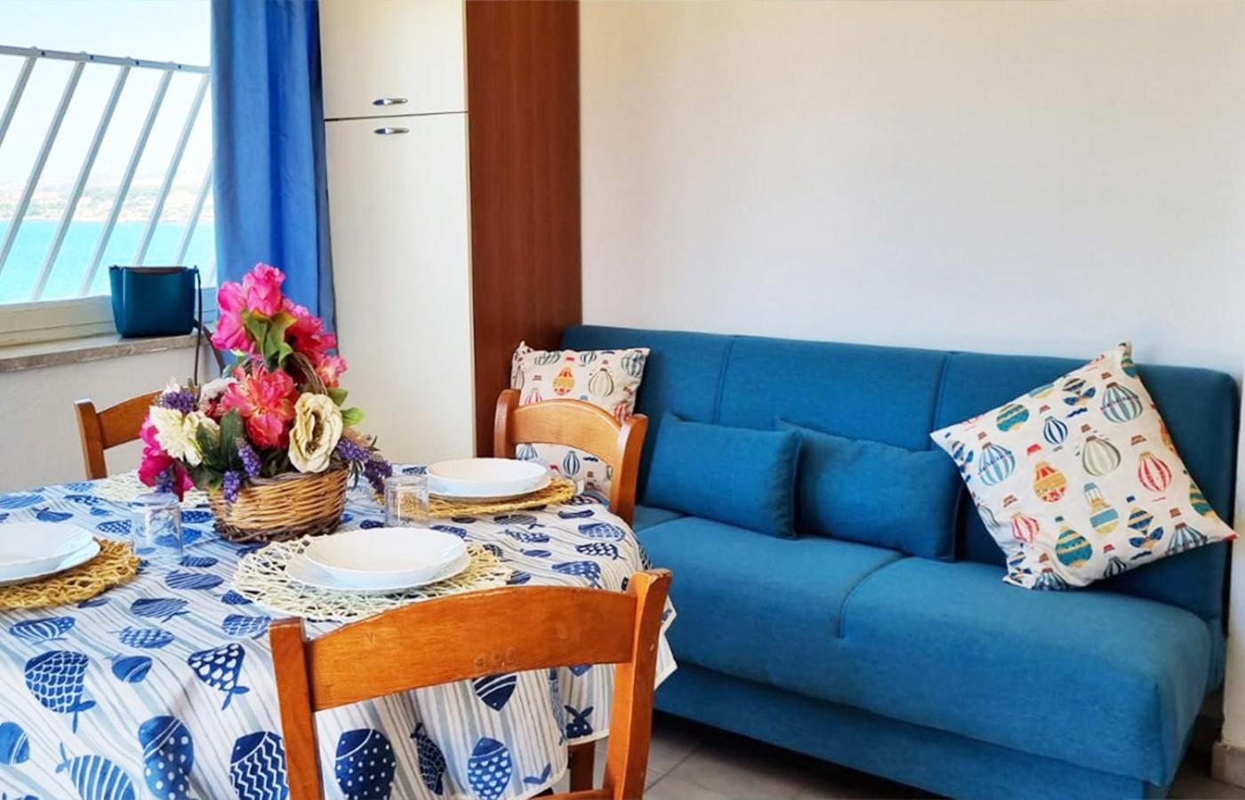 Villa Smeraldo - Mansarda con Spettacolare vista sul Mare Capo Rizzuto Eksteriør bilde